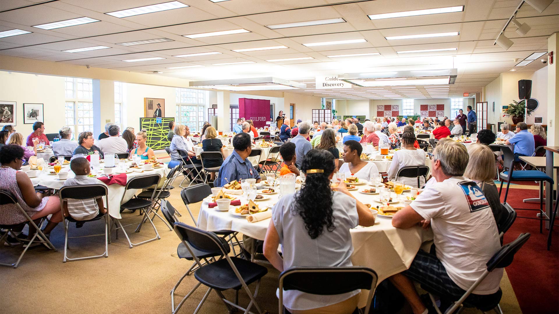 Families attend the President's Luncheon on move-in day.