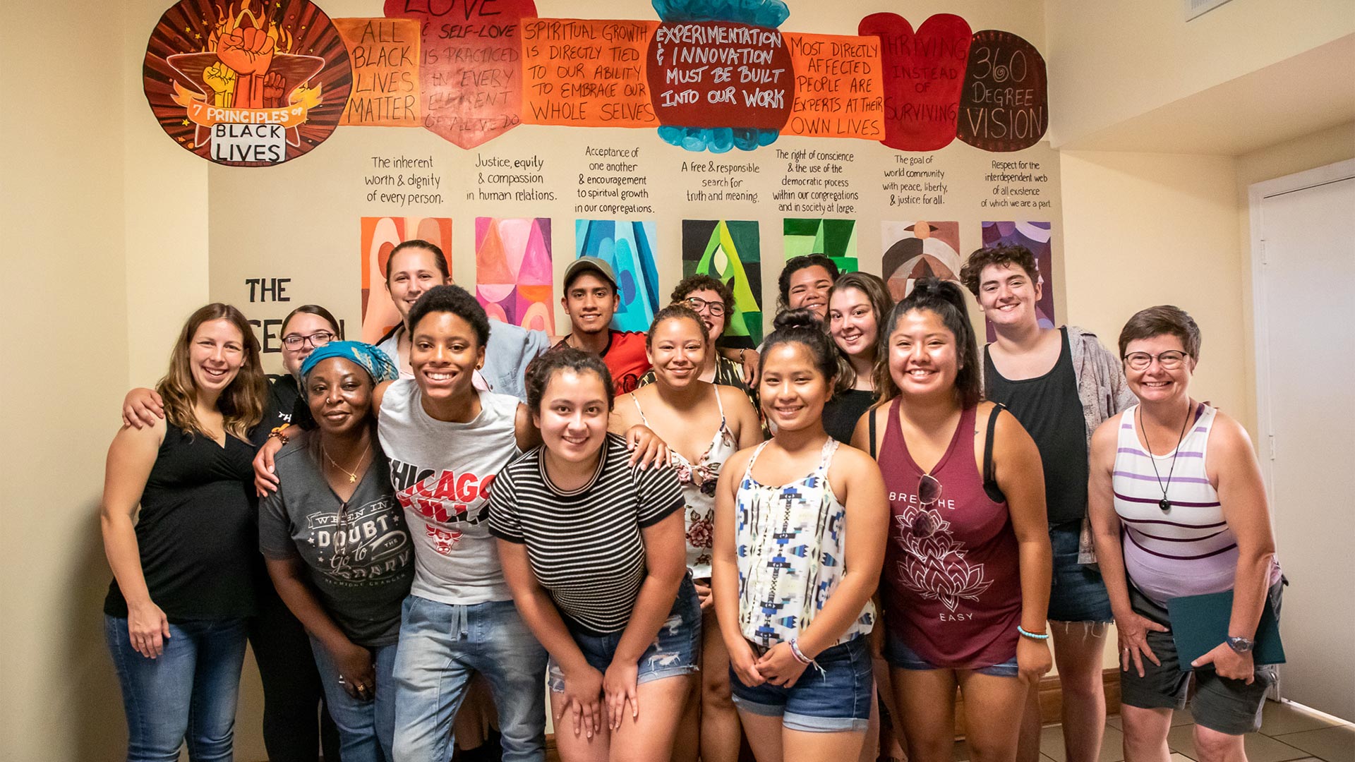 Students and instructors take a group photo in New Orleans.